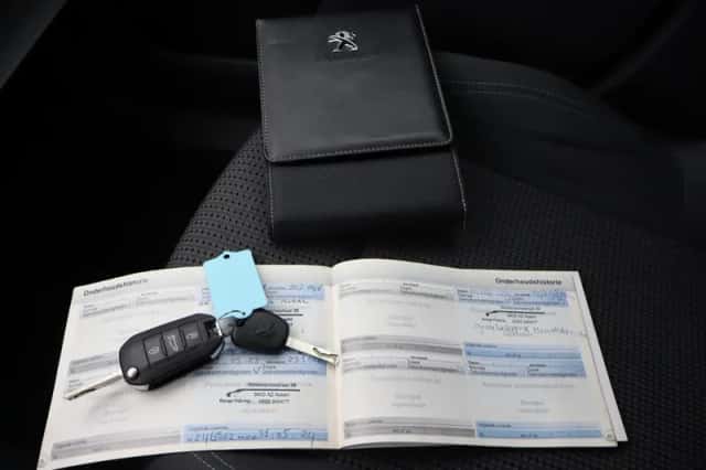 Peugeot 508 (2012) thumbnail 4