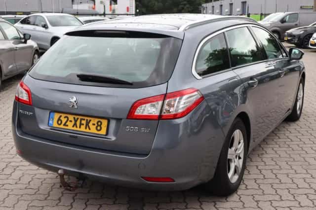Peugeot 508 (2012) thumbnail 6