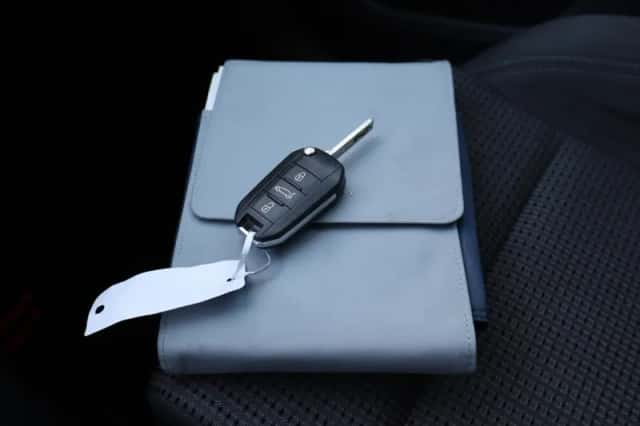 Peugeot 508 (2011) thumbnail 4