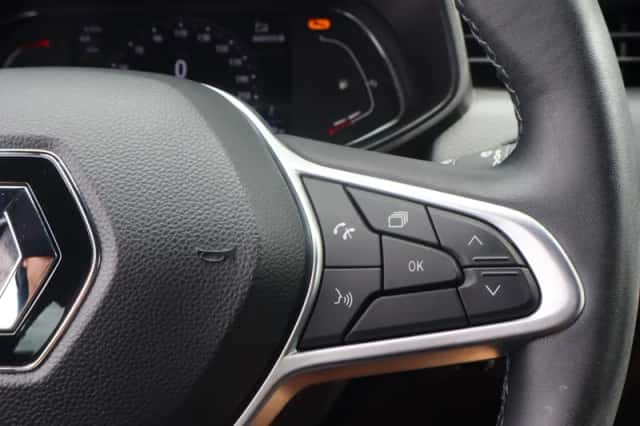 Renault Clio (2022) thumbnail 6