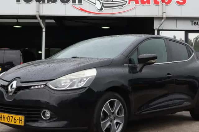 Renault Clio (2015) thumbnail 1