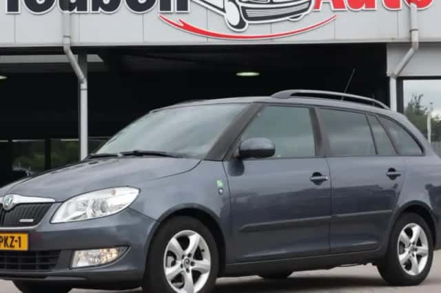 Škoda Fabia (2011) thumbnail 1