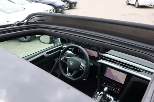 Volkswagen Arteon (2021) thumbnail 4