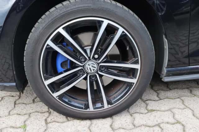 Volkswagen Golf (2015) thumbnail 6