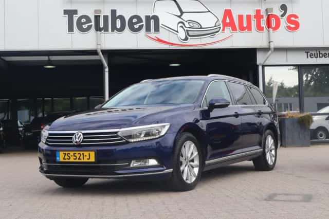 Volkswagen Passat (2017) thumbnail 2