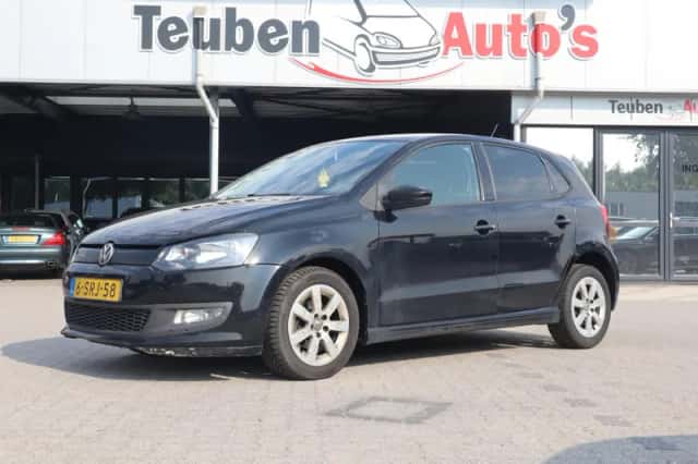 Volkswagen Polo (2013) thumbnail 2