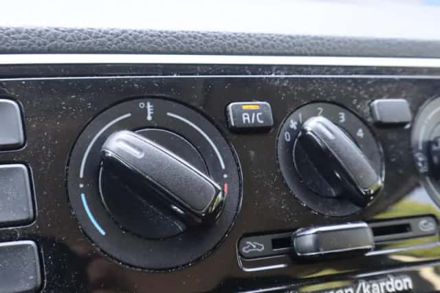 Volkswagen Up! (2013) thumbnail 6