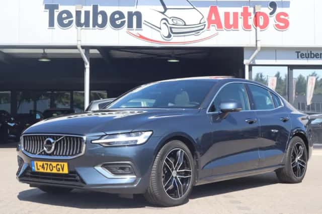 Volvo S60 (2021) thumbnail 2