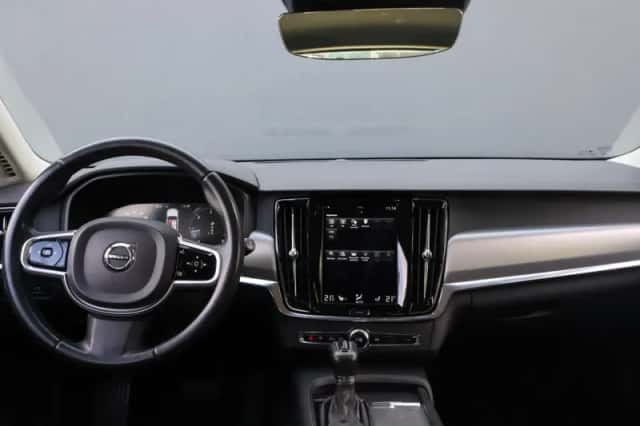 Volvo V90 (2017) thumbnail 5