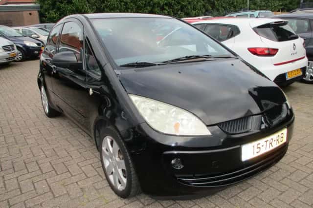 Mitsubishi Colt (2006) thumbnail 1