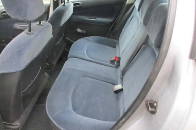 Peugeot 206 (2002) thumbnail 6
