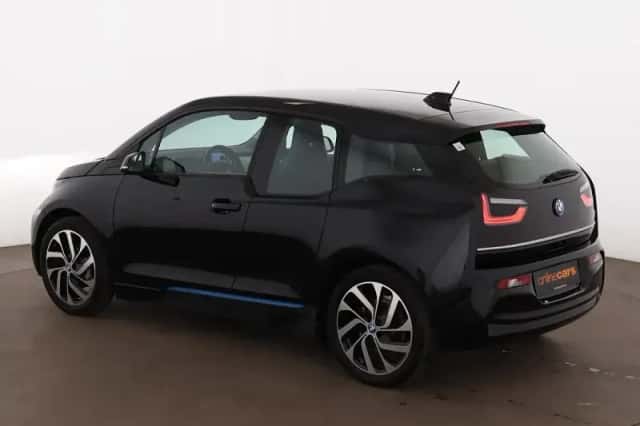 BMW i3 (2022) thumbnail 4