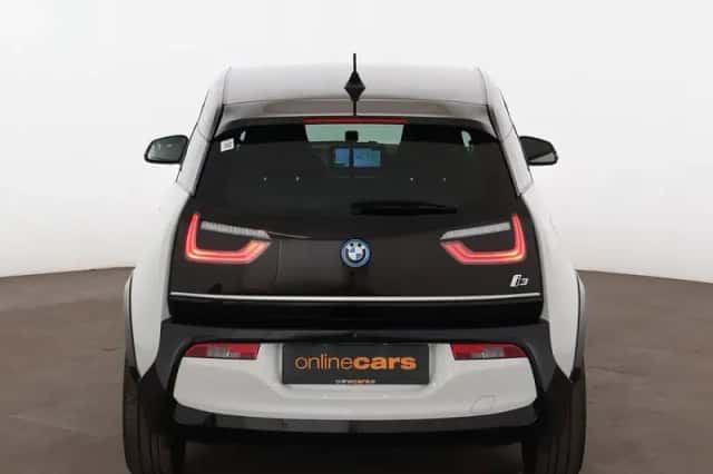 BMW i3 (2022) thumbnail 5