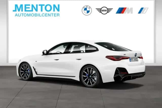 BMW i4 (2023) thumbnail 6