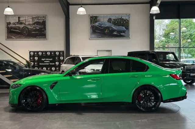 BMW M3 (2023) thumbnail 6