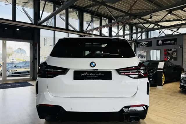 BMW X3 (2022) thumbnail 5