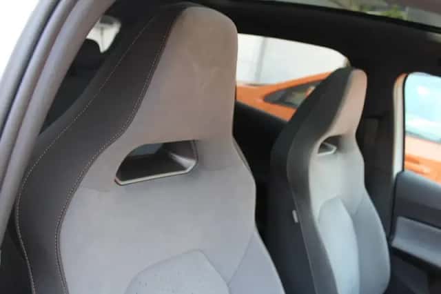 CUPRA Born (2021) thumbnail 4