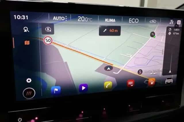 CUPRA Born (2022) thumbnail 6