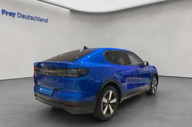 Ford Capri (2025) thumbnail 3
