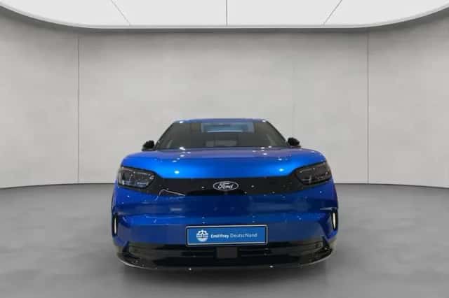 Ford Capri (2025) thumbnail 6