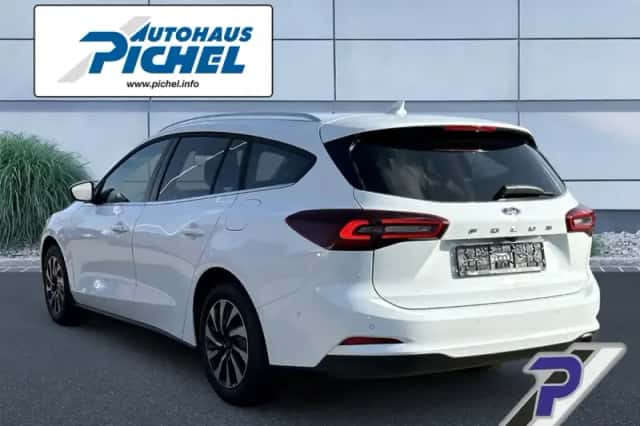 Ford Focus (2025) thumbnail 3