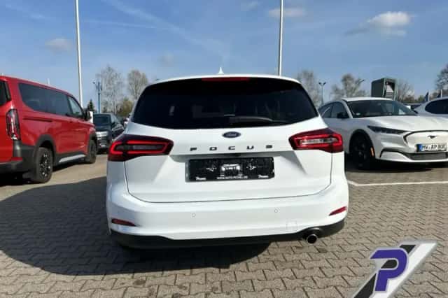 Ford Focus (2025) thumbnail 4