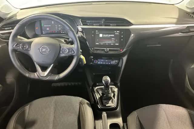 Opel Corsa (2023) thumbnail 3