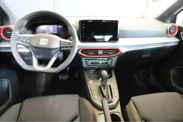 SEAT Ibiza (2025) thumbnail 2