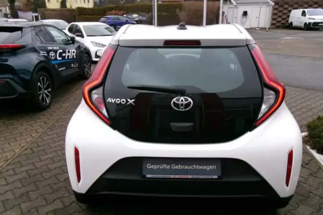 Toyota Aygo X (2023) thumbnail 4