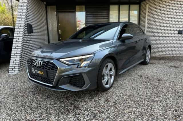 Audi A3 (2021) thumbnail 1