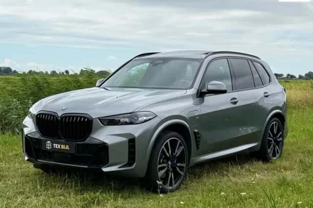 BMW X5 (2024) thumbnail 1
