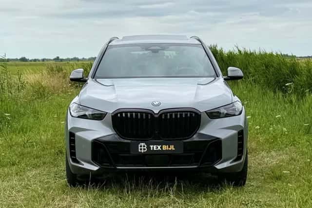 BMW X5 (2024) thumbnail 5
