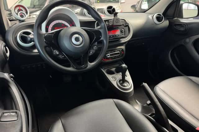 Smart Forfour (2018) thumbnail 2