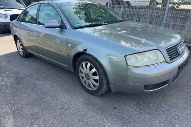 Audi A6 (2003) thumbnail 4