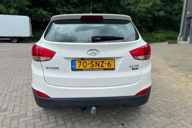Hyundai ix35 (2011) thumbnail 6