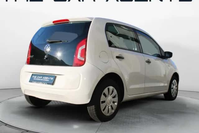 Volkswagen Up! (2016) thumbnail 4