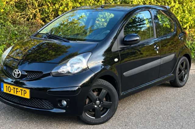 Toyota Aygo (2006) thumbnail 1