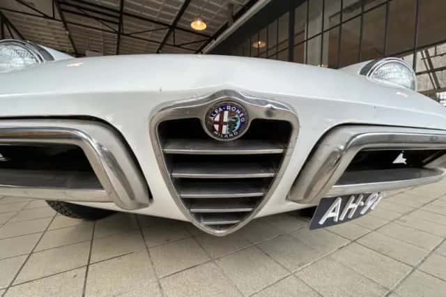 Alfa Romeo Duetto (1967) thumbnail 6
