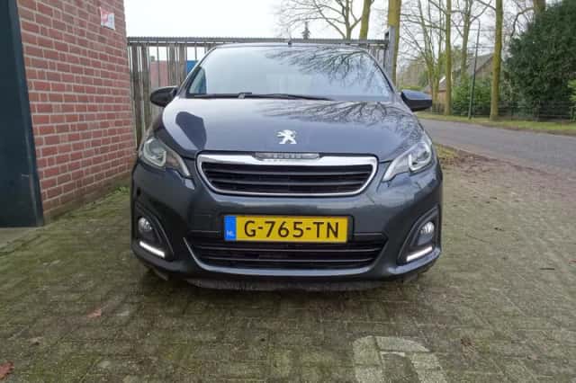 Peugeot 108 (2020) thumbnail 3