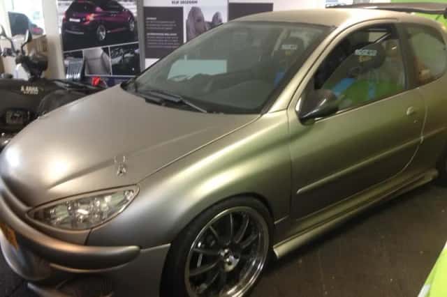 Peugeot 206 (2000) thumbnail 1