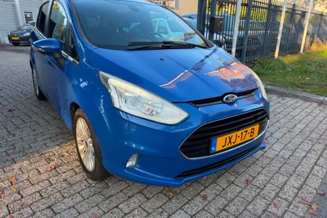 Ford B-Max (2013) thumbnail 2