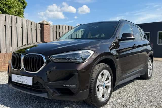 BMW X1 (2021) thumbnail 2