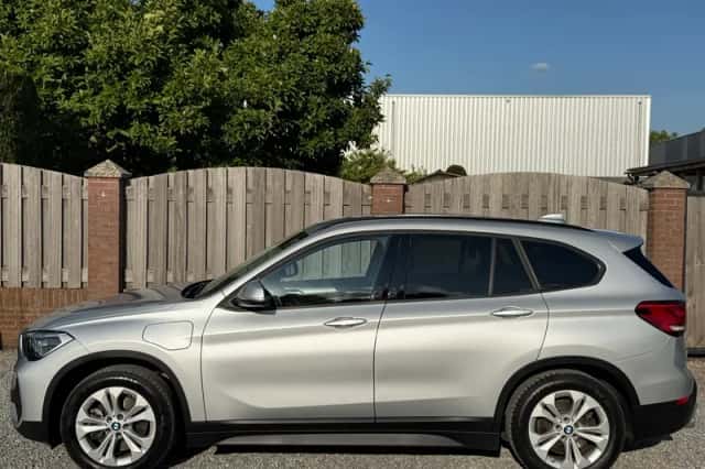 BMW X1 (2021) thumbnail 3