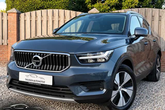 Volvo XC40 (2022) thumbnail 1