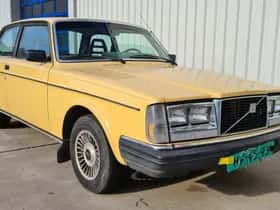 Volvo 242 (1983) thumbnail 4