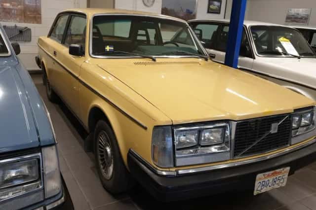 Volvo 242 (1983) thumbnail 6