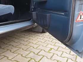 Volvo 242 (1983) thumbnail 37