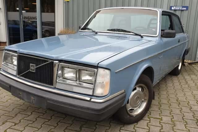 Volvo 242 (1983) thumbnail 7