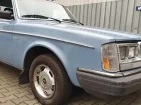 Volvo 242 (1983) thumbnail 8