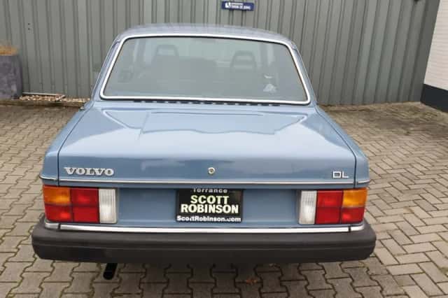 Volvo 242 (1983) thumbnail 9